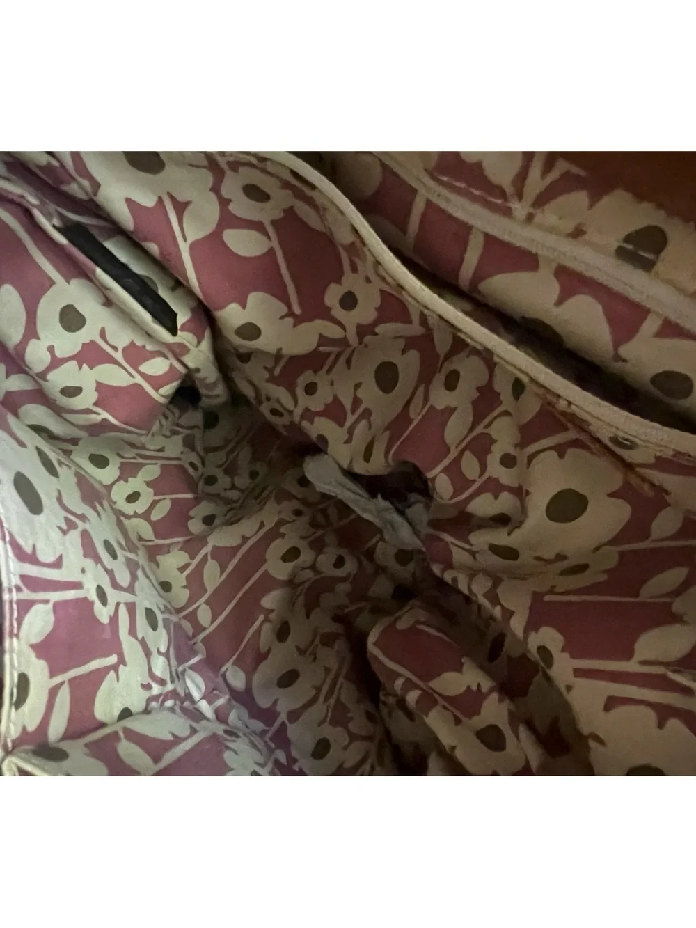 Vintage Fossil Key-Per Floral Canvas Hobo Shoulder Bag with leather accents.